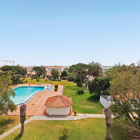 The Oura * Albufeira